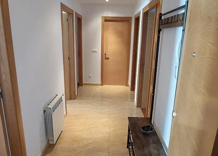 Lejlighed Excelente Piso De 3 Dobles, 2 Banos Y Terraza 30 Mts *